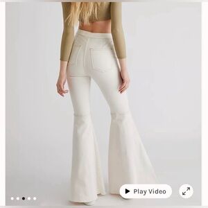 Free People high-rise, wide-leg  pants. Flair Jeans 
Size 31